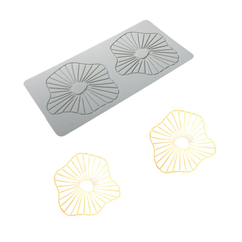 Silicone Lace Mat Pear or Rabb - Bunny Cake Mold recensione e prezzo