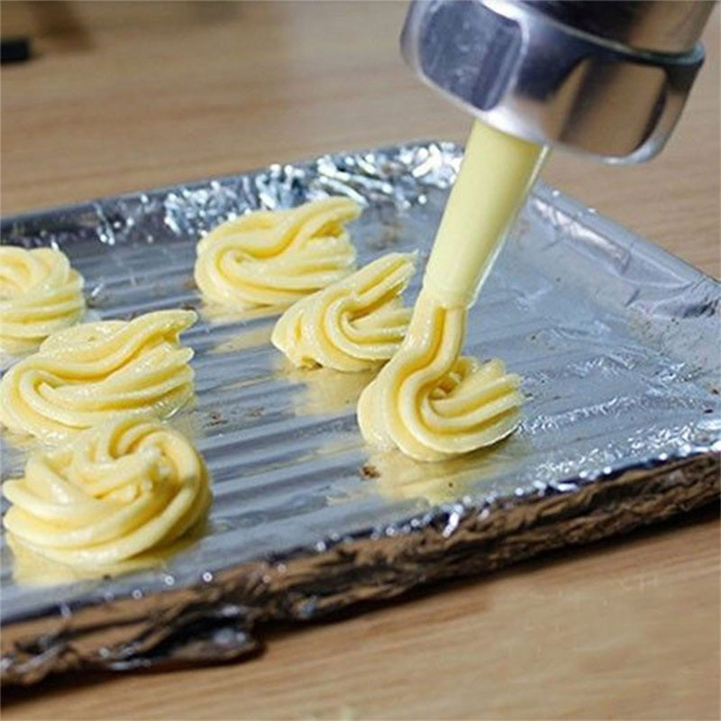 Multipurpose Aluminum Cookie M - Churros Maker Gun recensione e prezzo