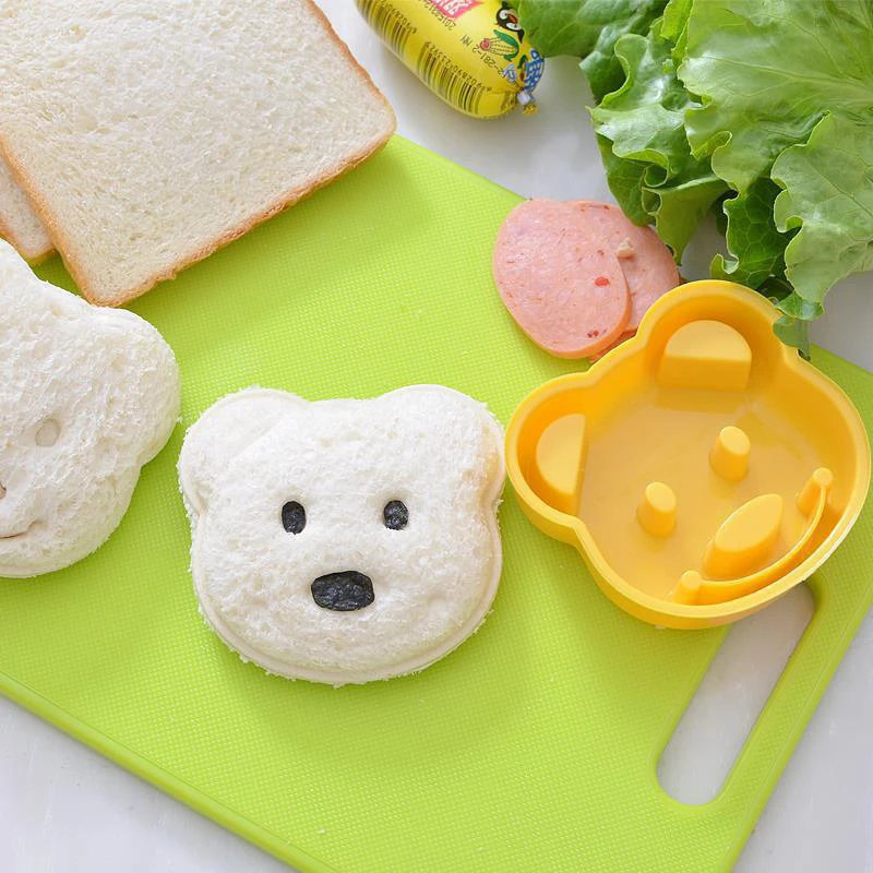 2pcs Sandwich Mould Bear Cat R - Bunny Cake Mold recensione e prezzo