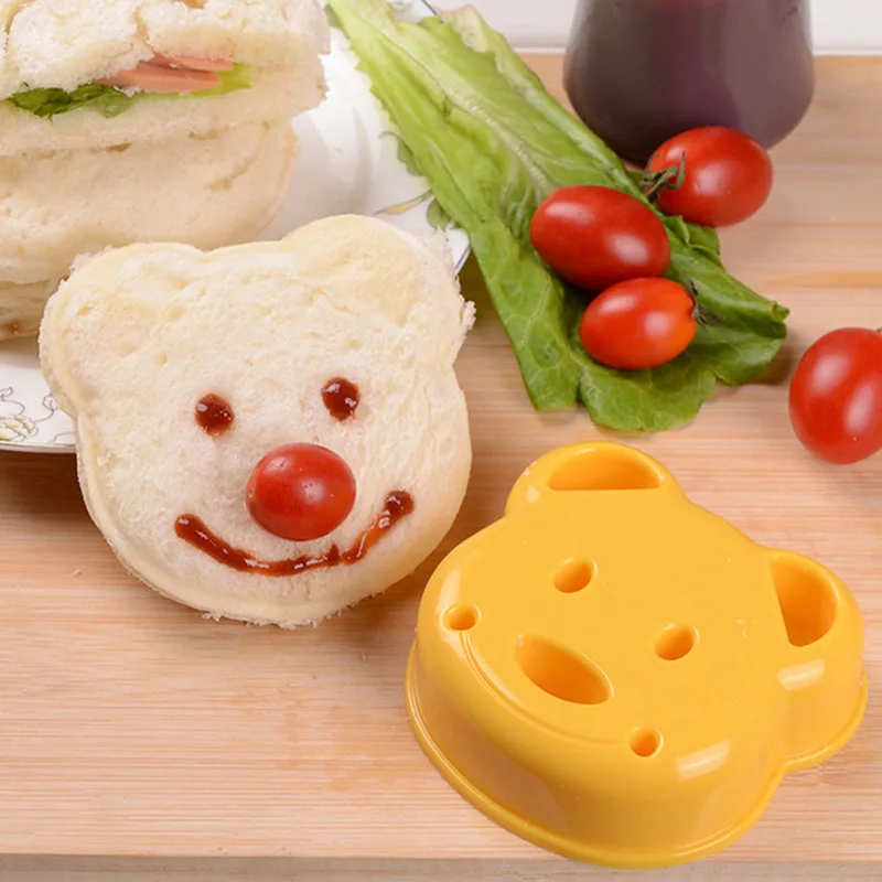 2pcs Sandwich Mould Bear Cat R - Bunny Cake Mold recensione e prezzo